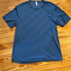 Lululemon Man’s shirt